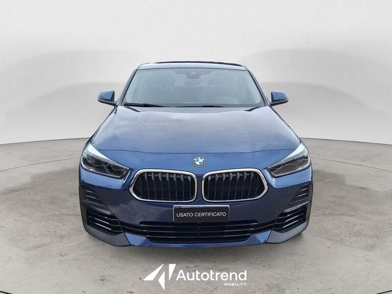 BMW X2 sDrive18d 150 CV LED