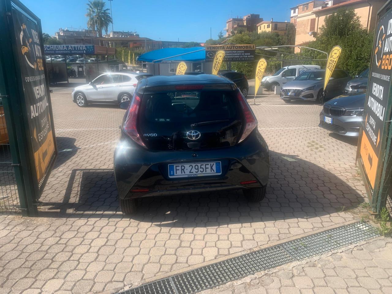 Toyota Aygo 1.0 VVT-i 69 CV 5 porte x-cool TSS MMT