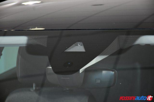 VOLKSWAGEN Passat Variant 2.0 TDI SCR 150 CV DSG BUSINESS + GANCIO TRAINO