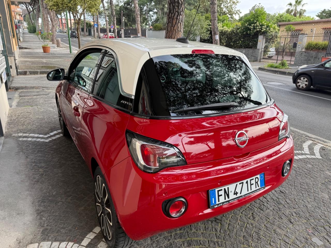 Opel Adam 1.4 87 CV GPL Tech Slam