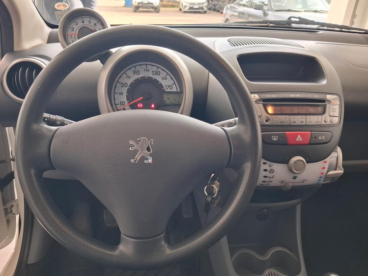 Peugeot 107 1.0 68CV 5p. Active