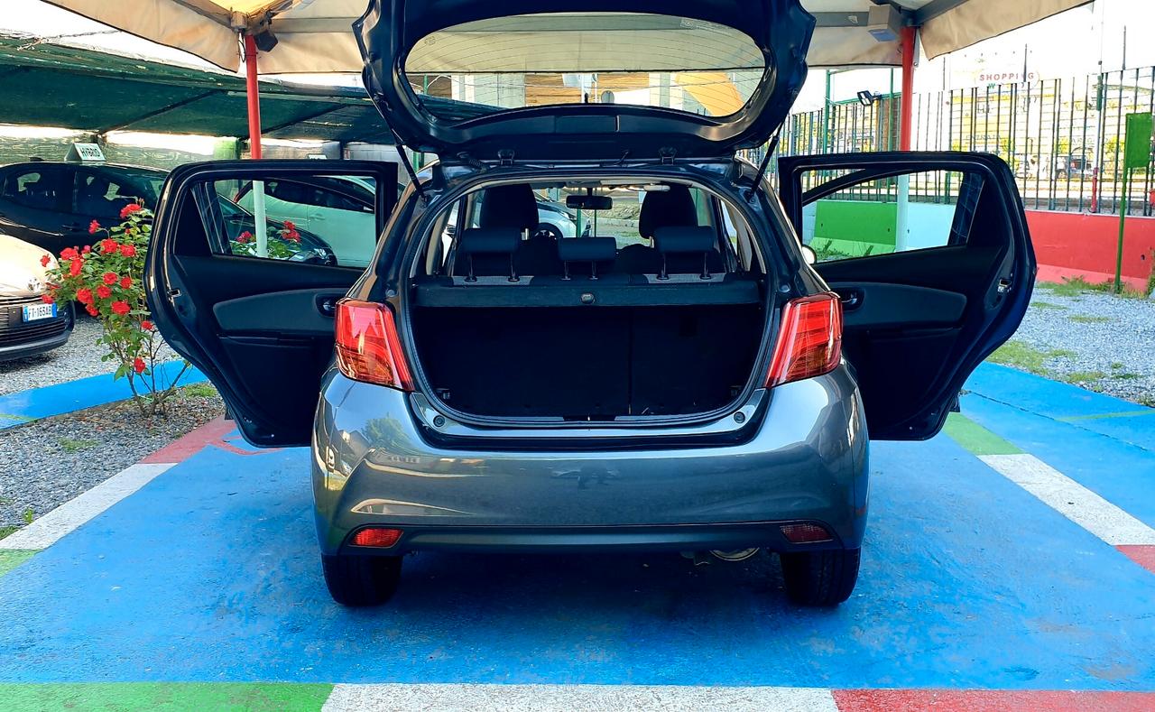 TOYOTA YARIS 1.5 BENZINA/IBRIDA GARANZIA DI CASA TOYOTA