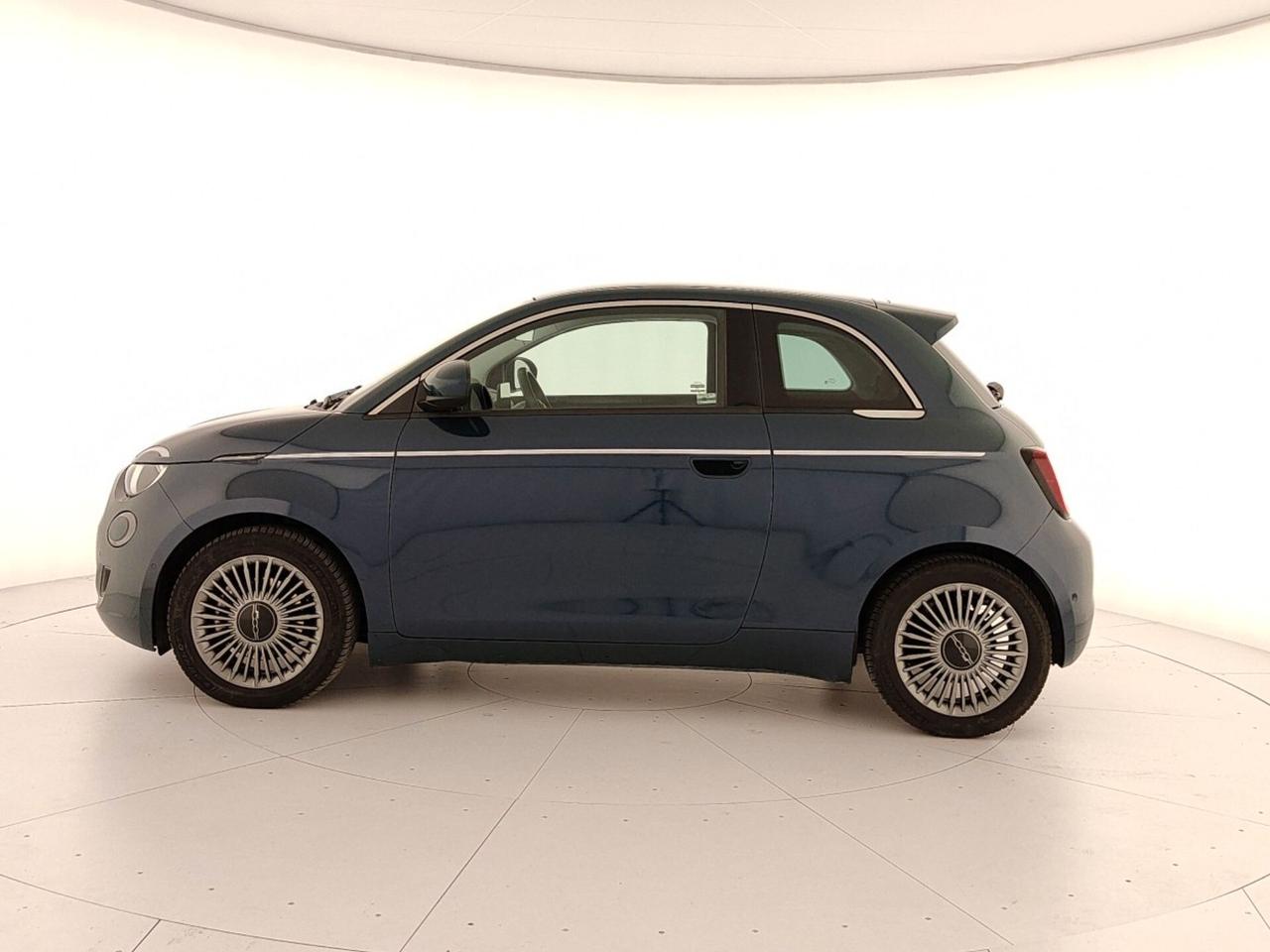 Fiat 500 500e Berlina 42 kWh Icon
