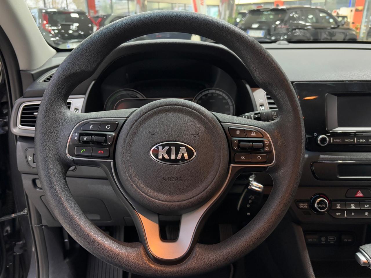 Kia Niro 1.6 GDi DCT HEV Urban