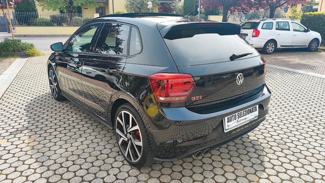 Volkswagen Polo 2.0 TSI DSG GTI BlueMotion Technology