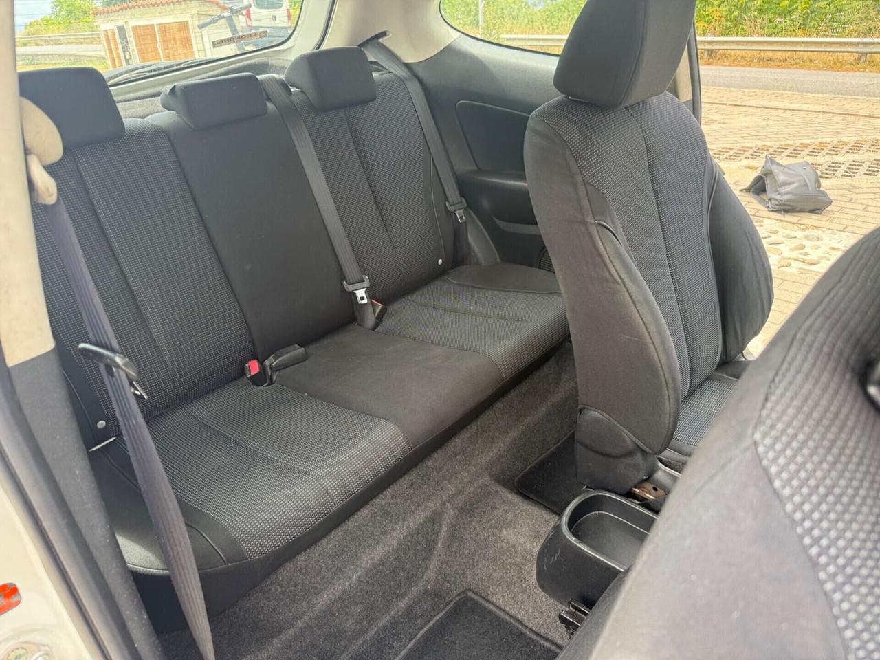 Mazda2 1.3 16V 86CV neopatentato