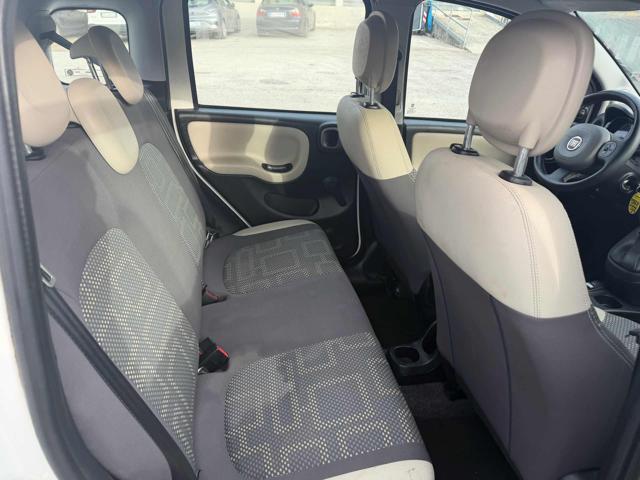 FIAT Panda 0.9 TwinAir Turbo Natural Power Trekking Bellissim