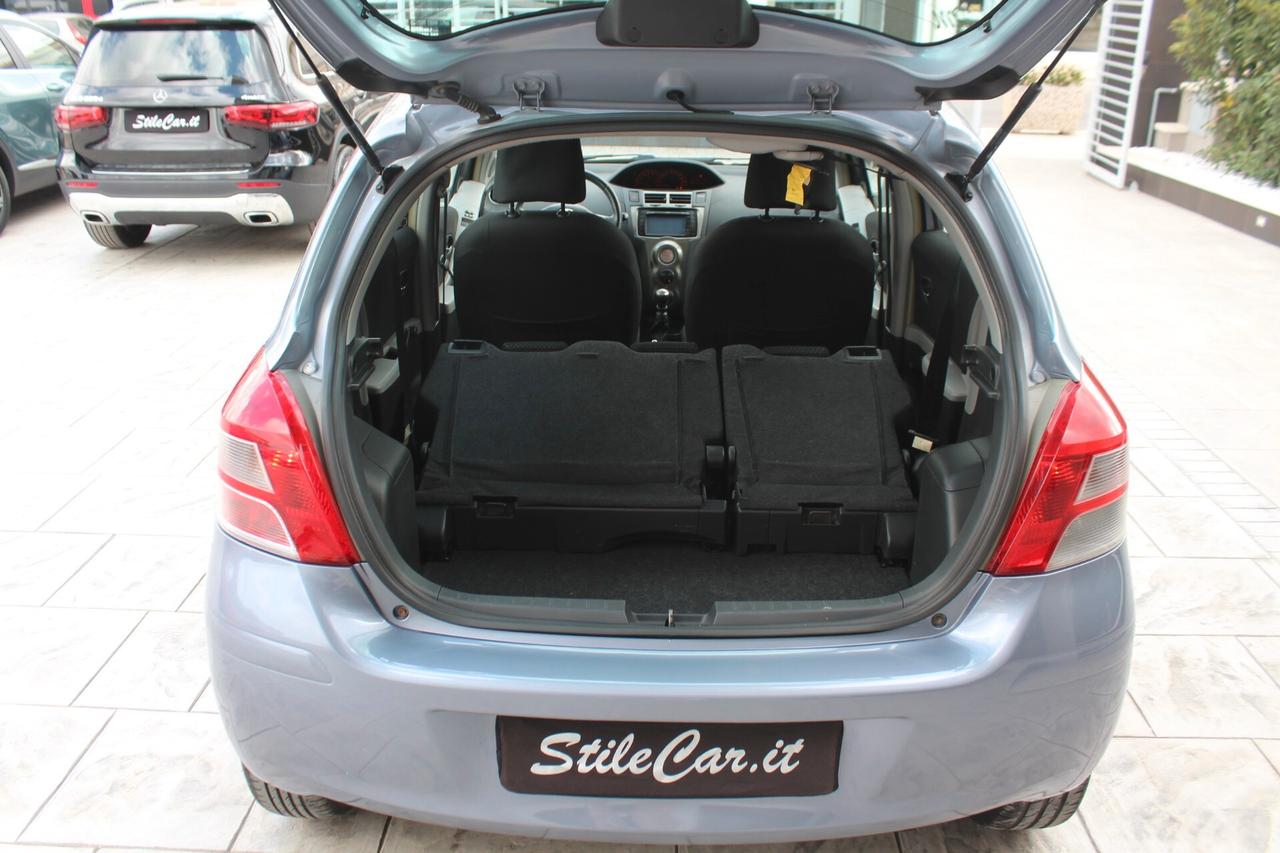Toyota Yaris 1.4 D-4D DPF 5 porte Sol