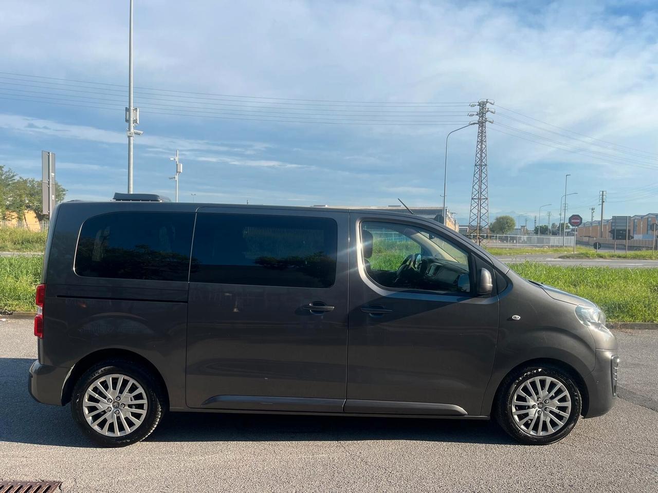 Peugeot Traveller BlueHDi 115 S&S Standard Allure ** 8 POSTI** EURO6**