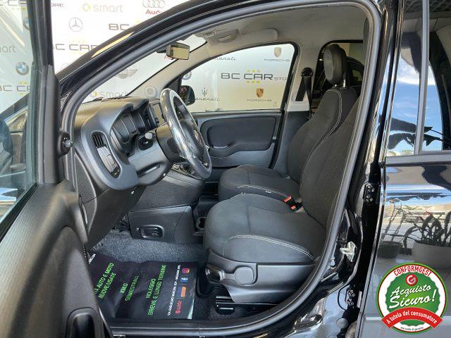 FIAT Panda Cross 1.0 Hybrid *DISPLAY COLORI