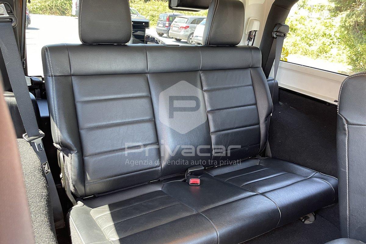 JEEP Wrangler 2.8 CRD DPF Sahara Auto