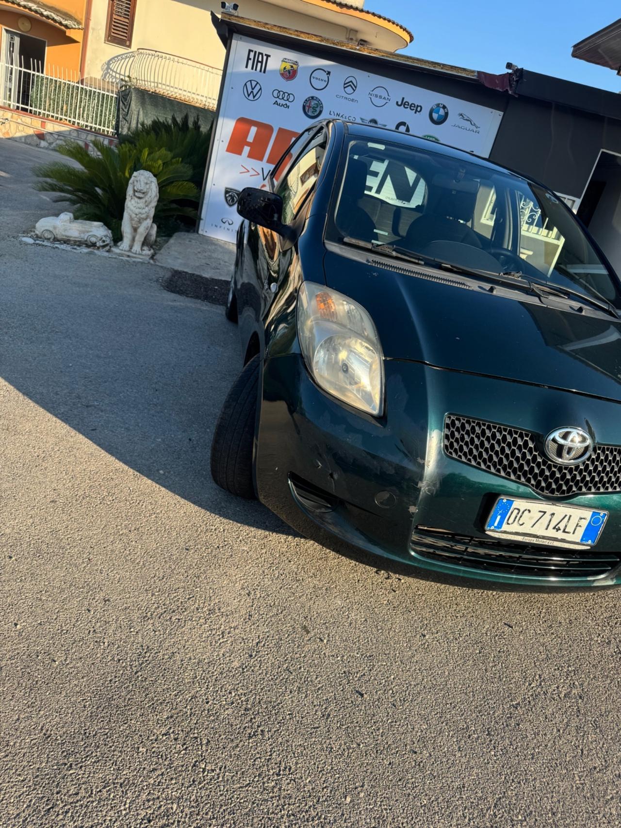 Toyota Yaris 1.4 D-4D 5 porte Sol
