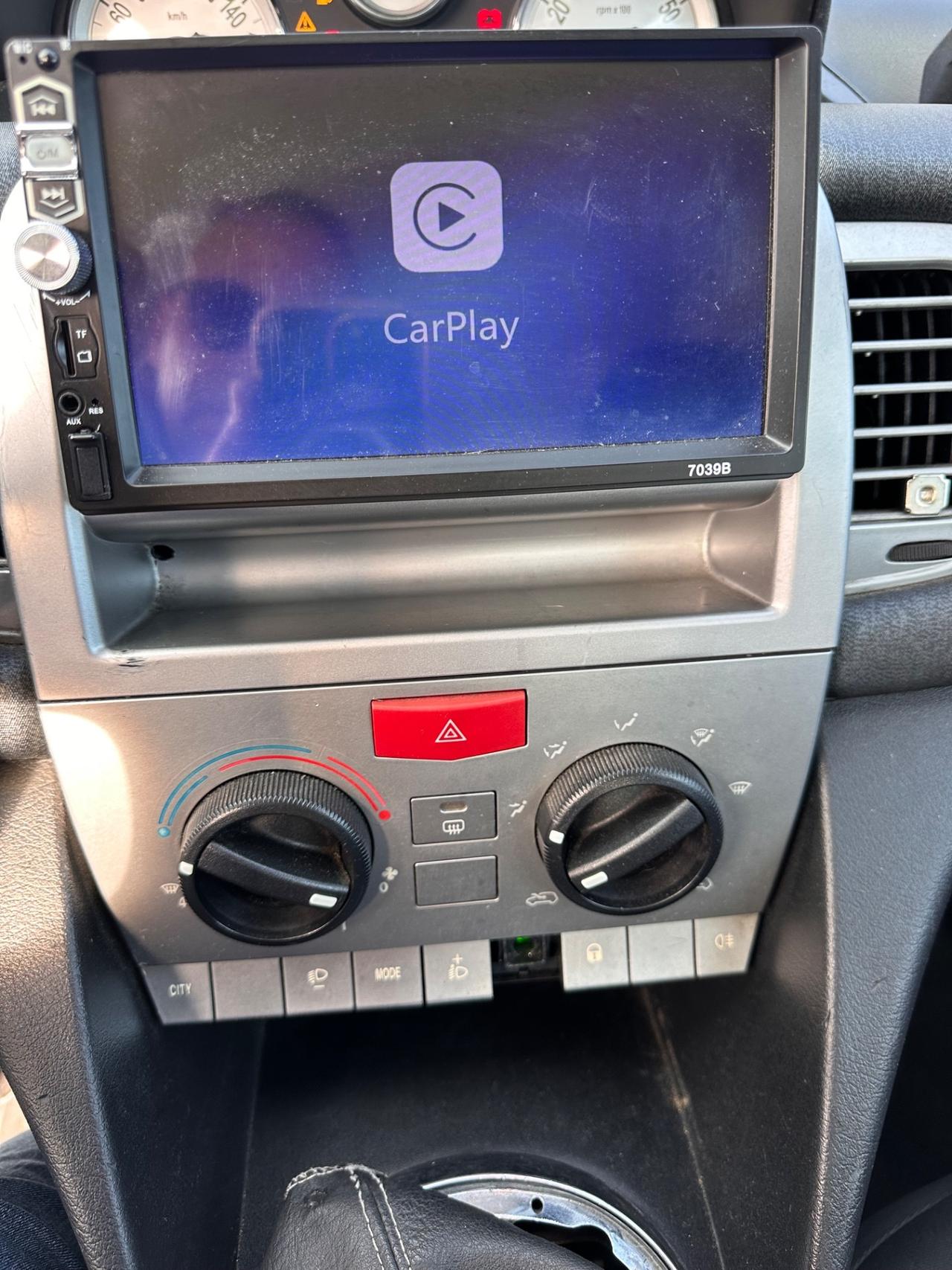 Lancia Ypsilon 1.4 Benzina/GPL