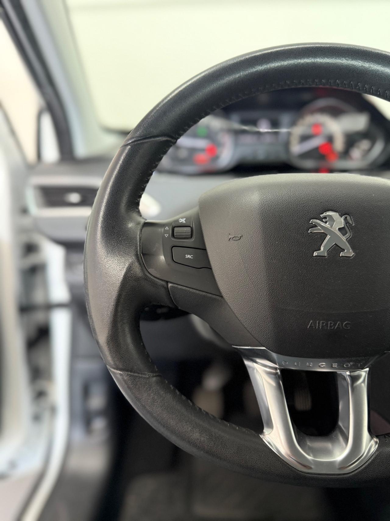 Peugeot 2008 1.6 BHDi 100 cv Allure 07/2015 Euro 6B Neopatentati