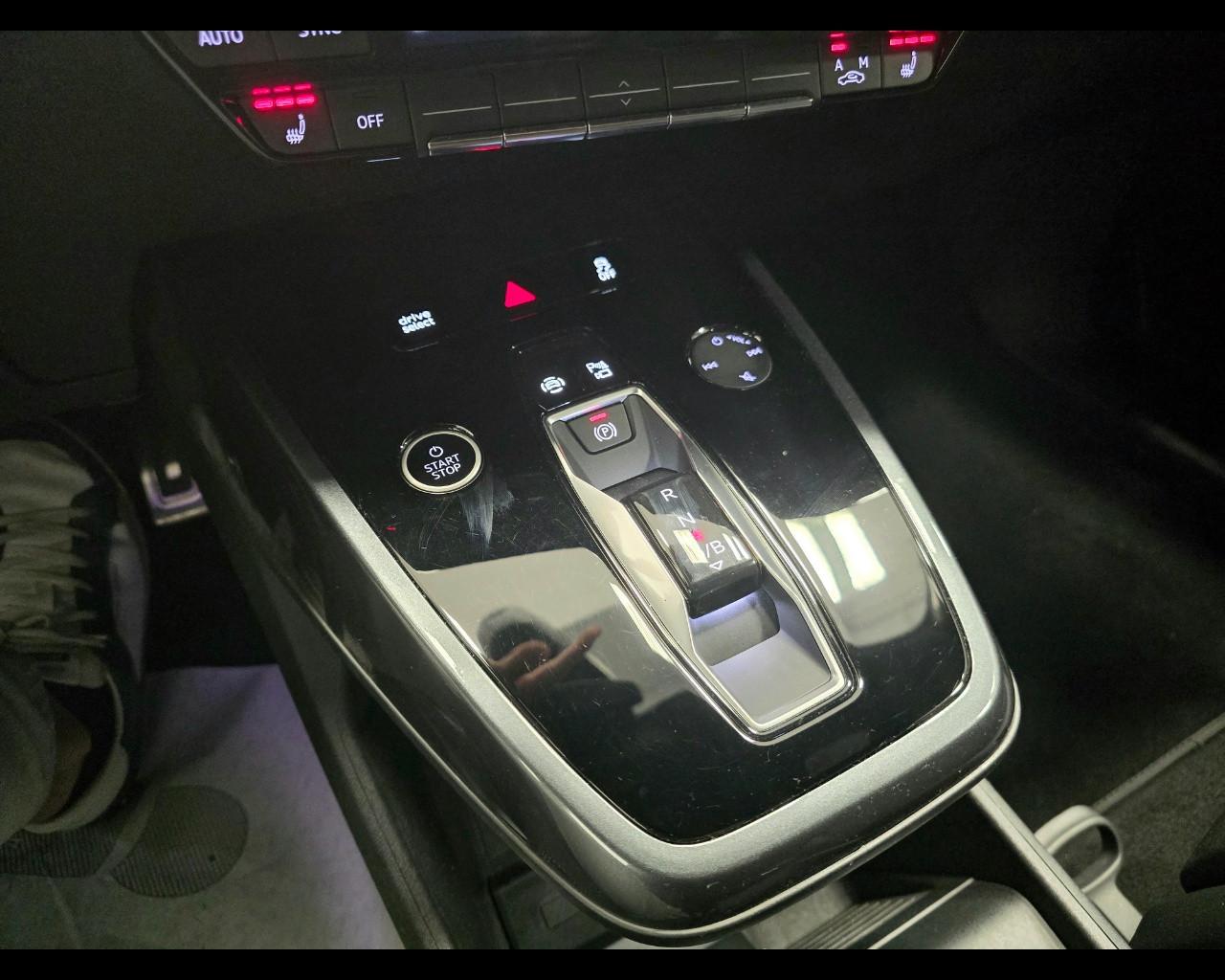 AUDI Q4 SPORTBACK 45 E-TRON S-LINE EDITION - RENT TO BUY