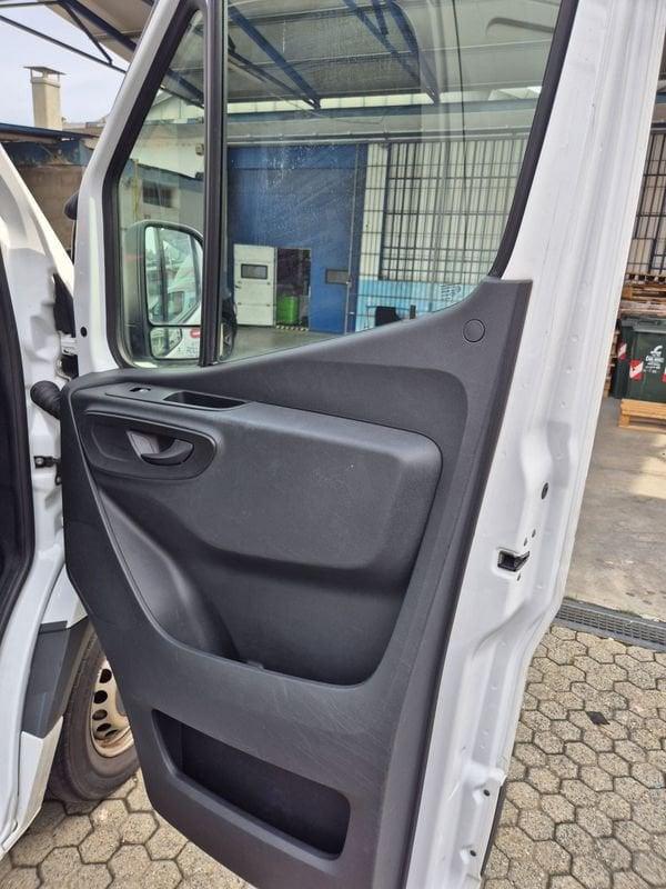 Mercedes-Benz Sprinter Sprinter F32/33 311 CDI FWD TN Furgone