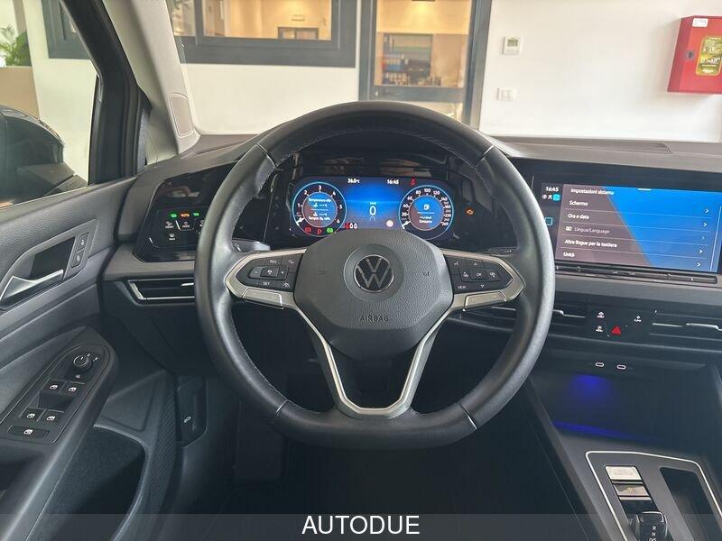 Volkswagen Golf 8 2.0 TDI STYLE 115CV DSG