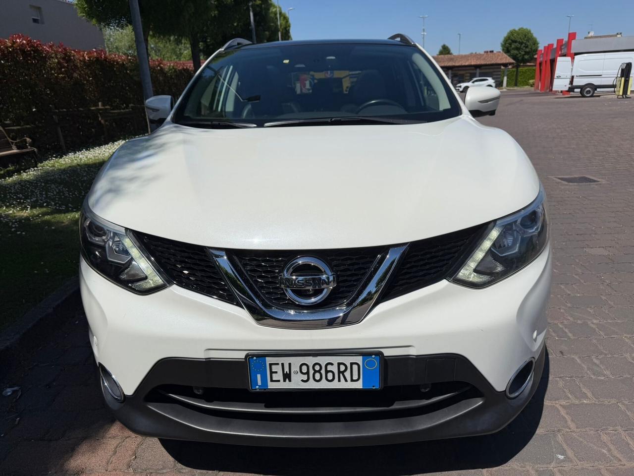 Nissan Qashqai 1.5 dCi Tekna FULL OPTIONAL !