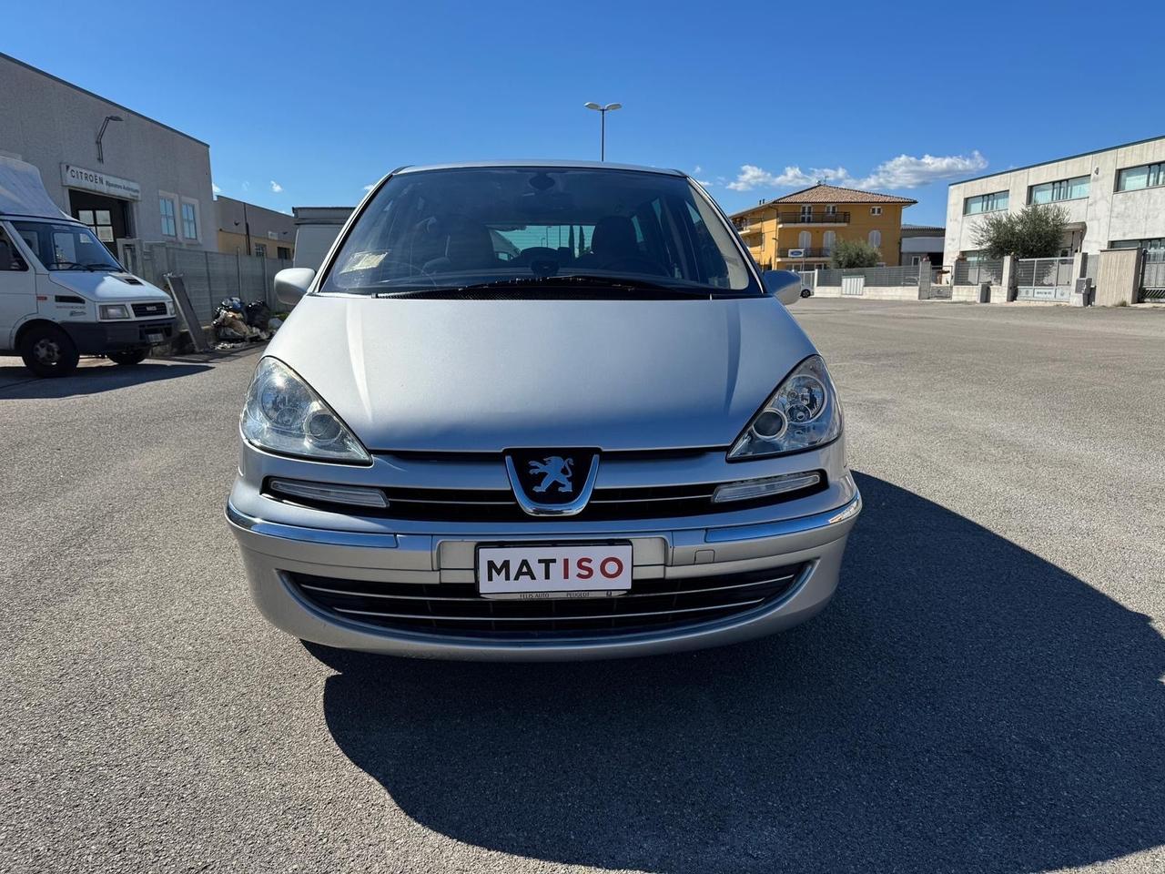 Peugeot 807 2.0 HDi. 5 Posti omologato per 8