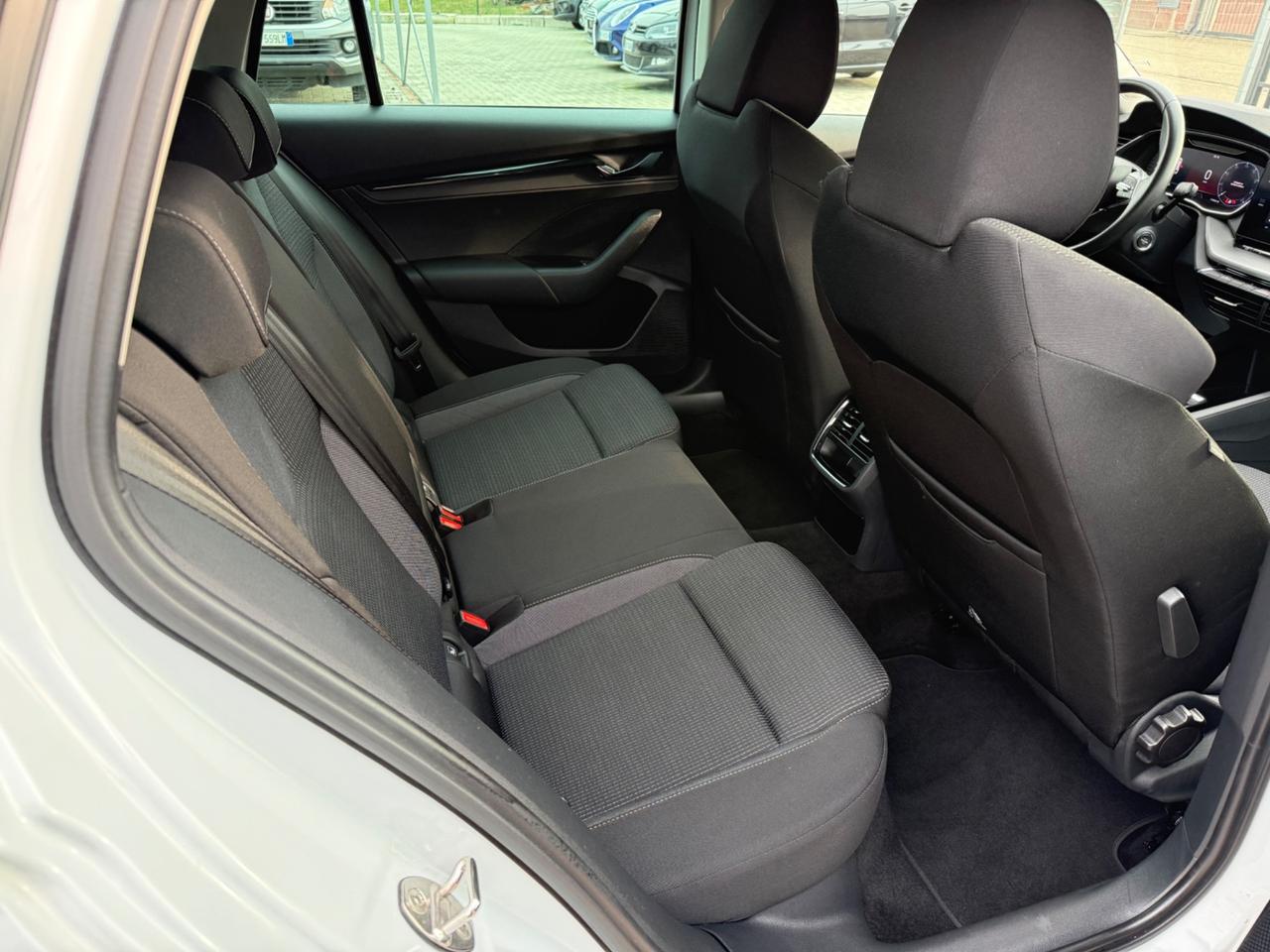 Skoda Octavia 2.0 TDI EVO SCR 150 CV DSG Wagon Executive