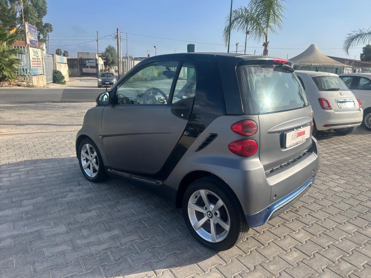 Smart ForTwo 1000 45 kW coupé pure