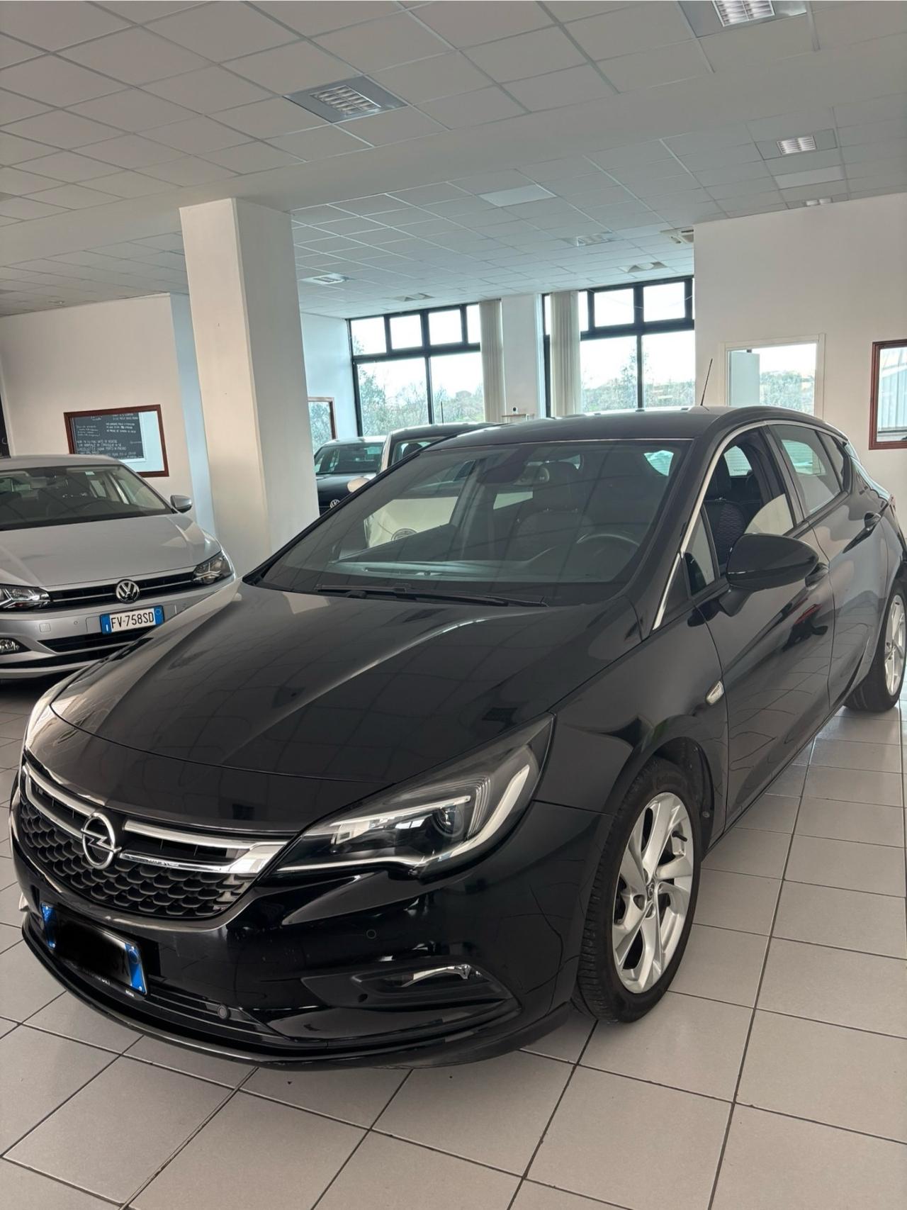 Opel Astra 1.6 CDTi 110CV Start&Stop 5 porte Dynamic