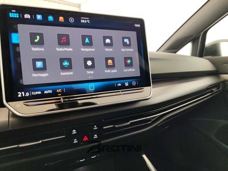 Volkswagen Golf 1.5 eTSI ACT R-Line Plus DSG