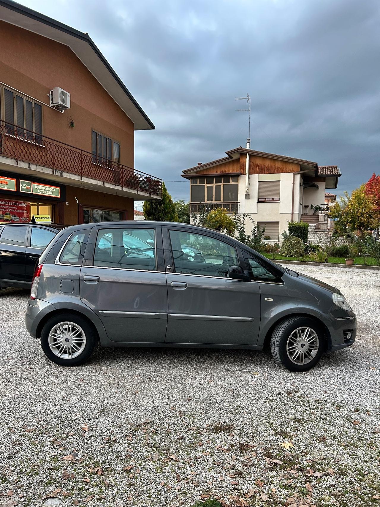 Lancia MUSA 1.4 Platino Ecochic GPL