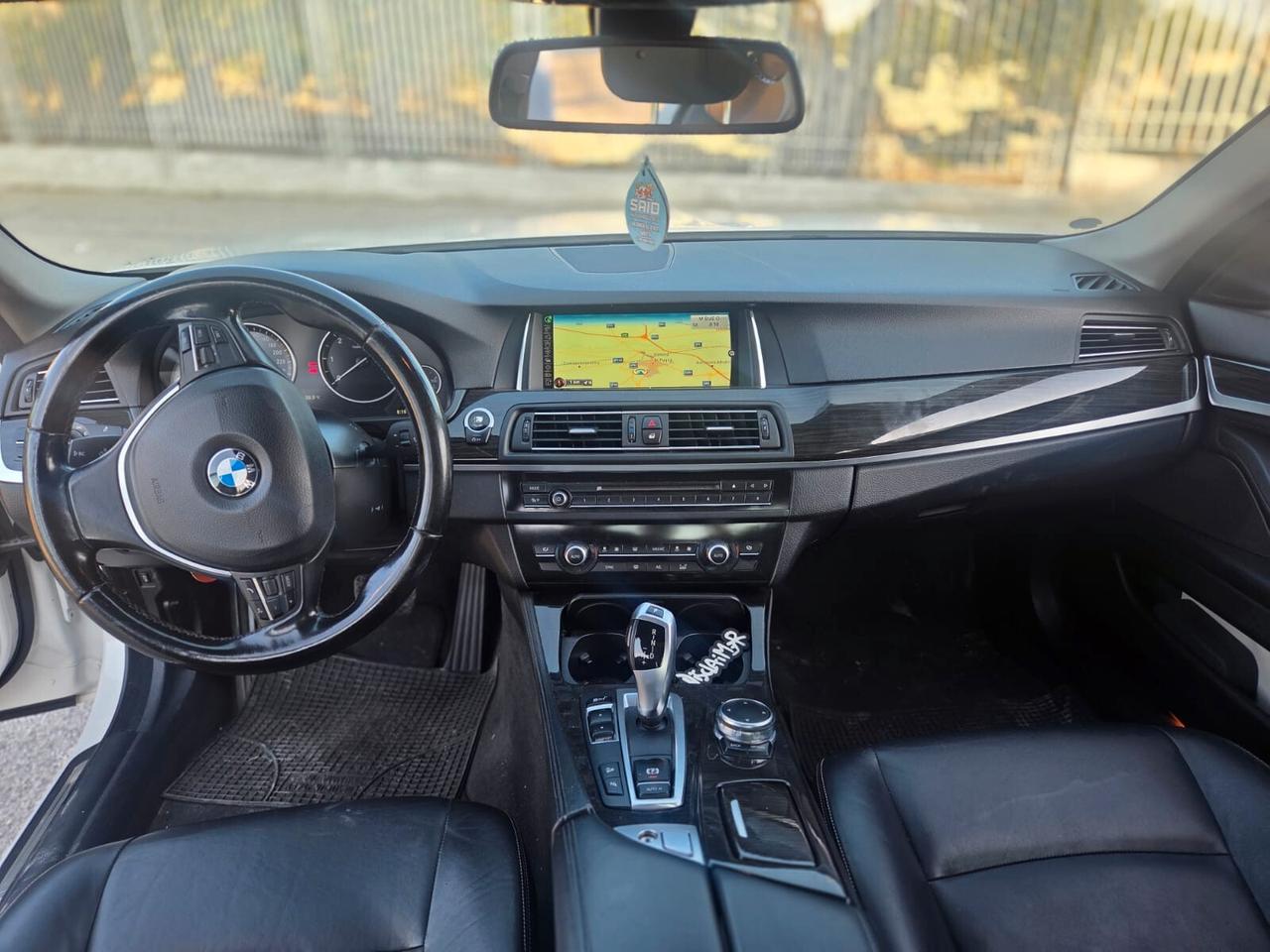 Bmw 520 520d xDrive Luxury