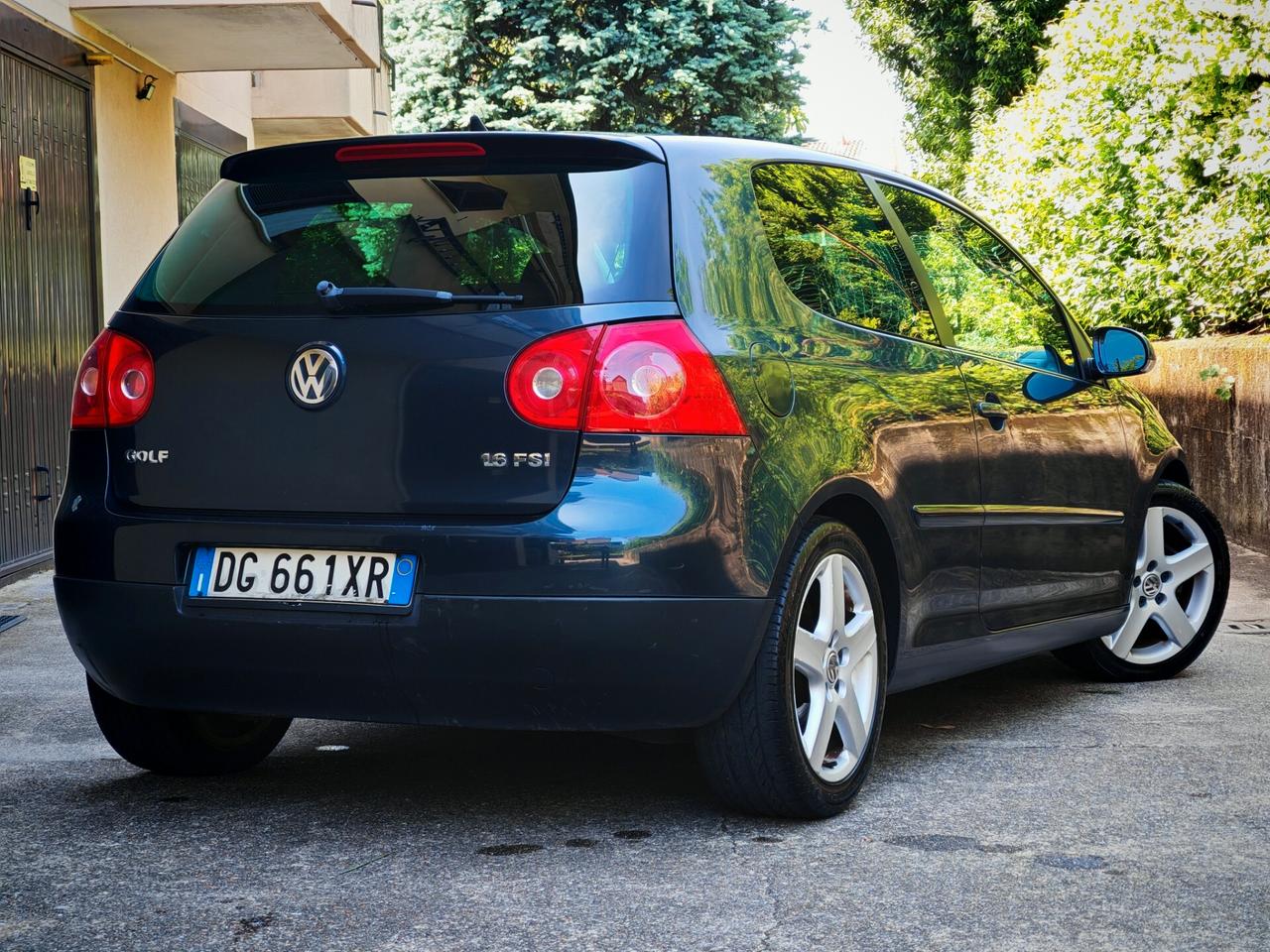 Volkswagen Golf 1.6 BENZINA 115cv / Uniproprietario