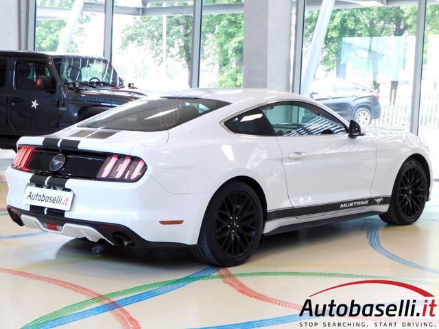FORD Mustang COUPÉ FASTBACK 2.3 ECOBOOST 317CV
