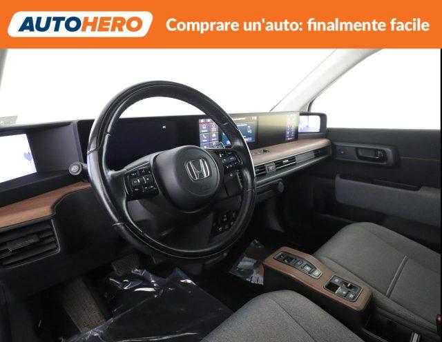 HONDA e Advance 17