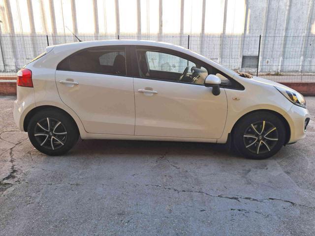 KIA Rio 1.4 CRDi WGT 5p. EX