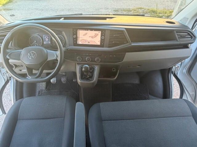 Volkswagen Caravelle T6 9 posti