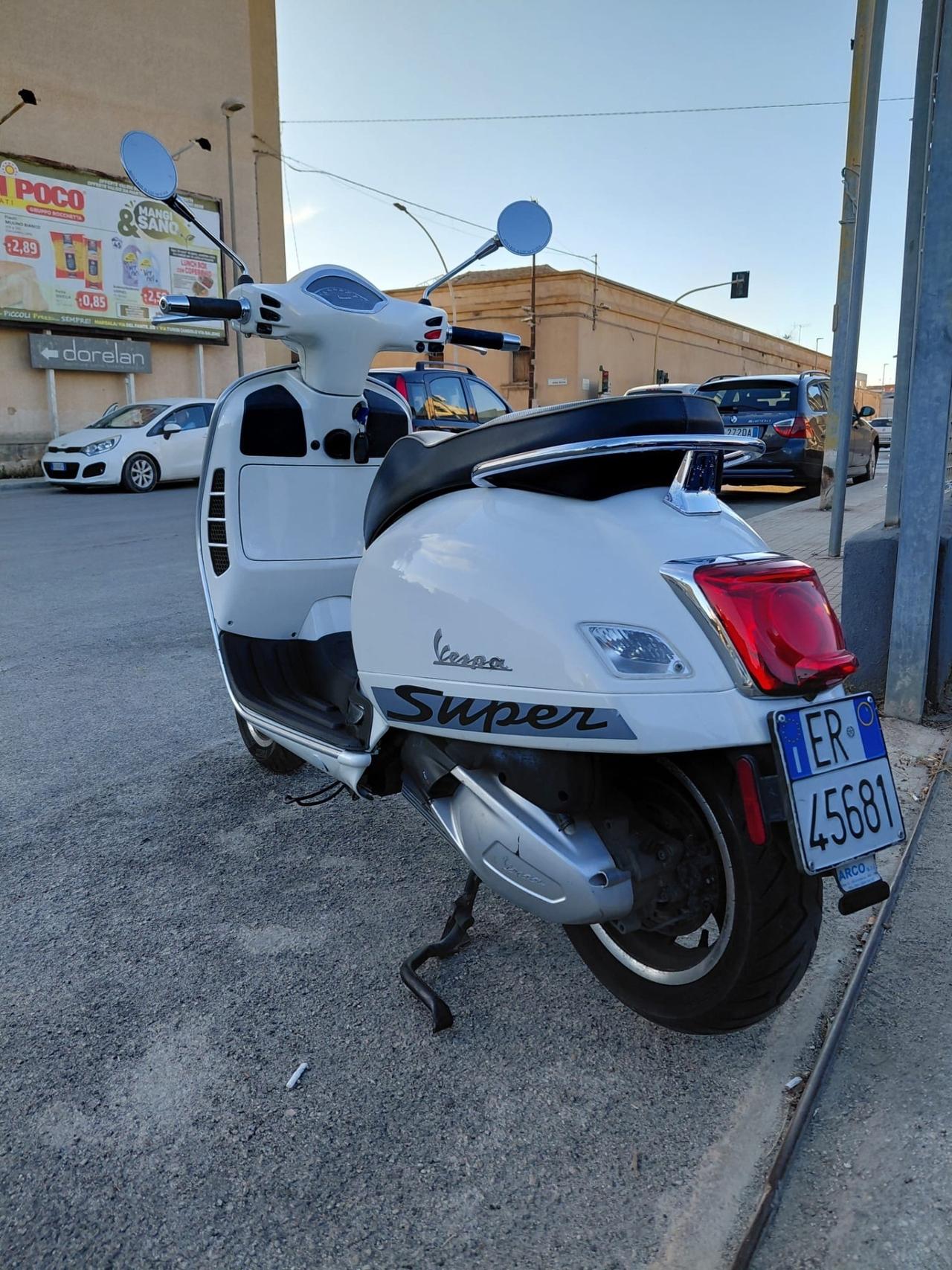 Vespa 310 GTS hpe
