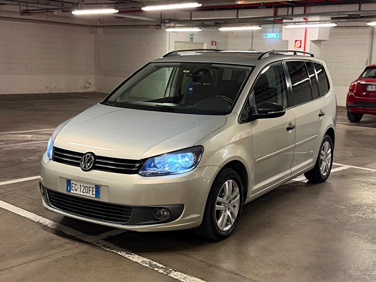 Volkswagen Touran 1.6 TDI DPF Comfortline BMT 7 Posti Garanzia 12 Mesi