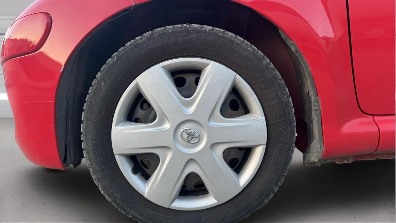 Toyota Aygo 1.0 12V VVT-i 3 porte Now Connect