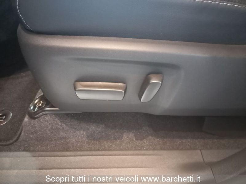 Toyota Hilux Hilux 2.8 D-4D A/T 4WD 48V 4 porte Double Cab Executive