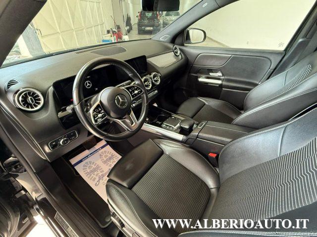 MERCEDES-BENZ GLA 200 d Automatic Sport