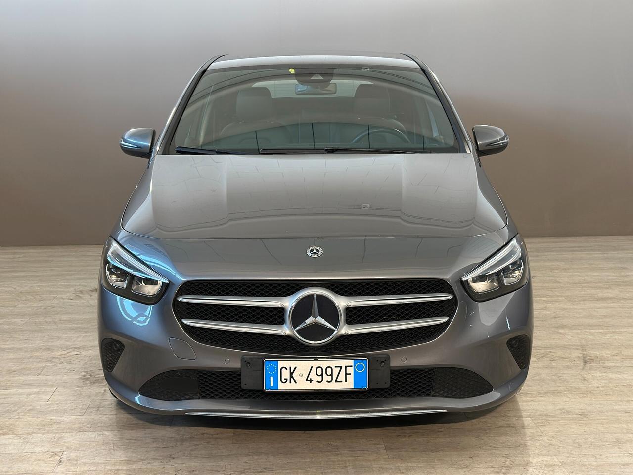 Mercedes-Benz B 250 e PHEV Business Extra auto