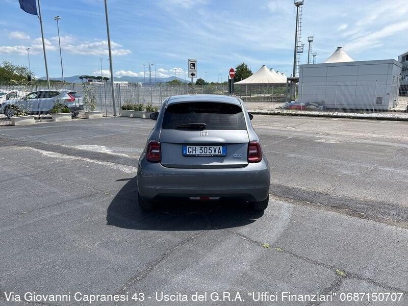 FIAT 500 Icon Berlina