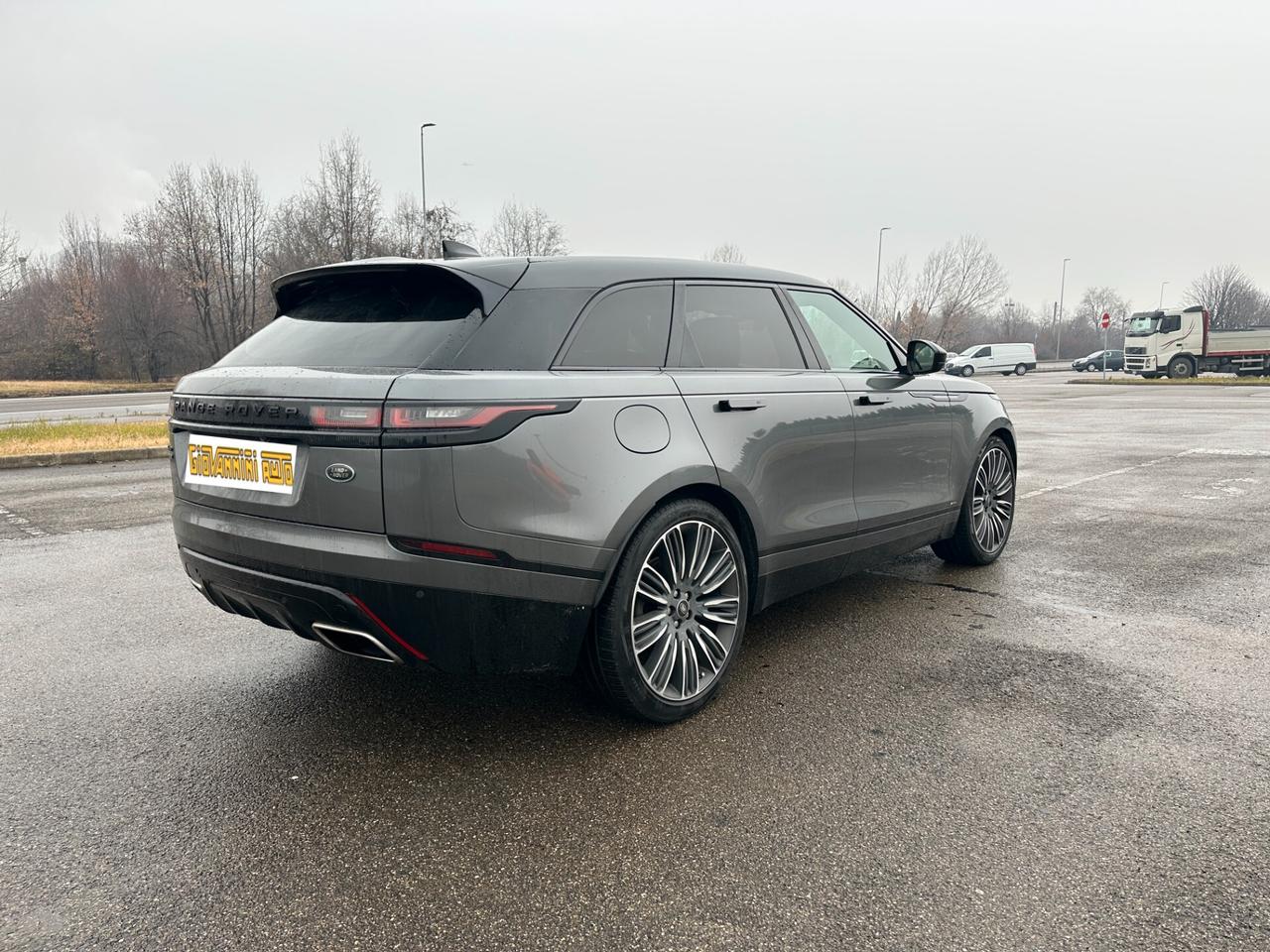 Land Rover Range Rover Velar Range Rover Velar 3.0 V6 SD6 300 CV R-Dynamic HSE