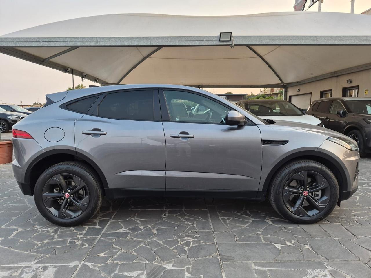 Jaguar E-Pace 2.0D I4 163 CV R-Dynamic S