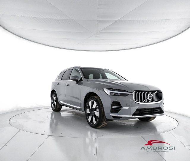 VOLVO XC60 T6 AWD Plug-in hybrid Elettrica/Benzina Core Brigh