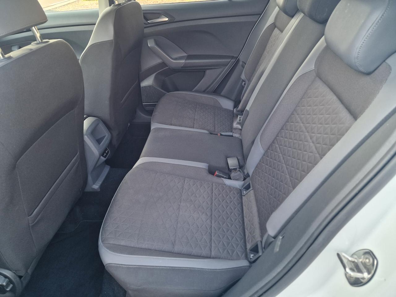 Volkswagen T-Cross 1.0 TSI 110 CV Advanced