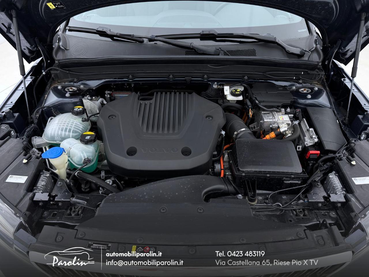 VOLVO XC40 T4 Recharge Plug-in Hybrid Inscription Expression