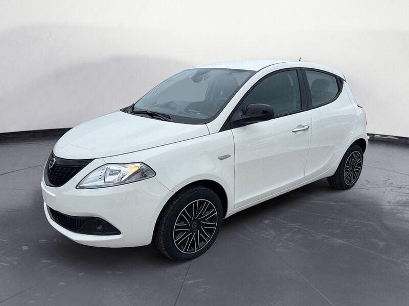 Lancia Ypsilon 1.0 FireFly 5 porte S&S Hybrid Oro