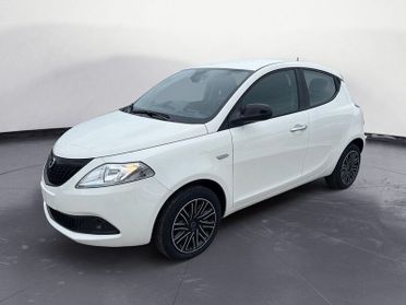 Lancia Ypsilon 1.0 FireFly 5 porte S&S Hybrid Oro