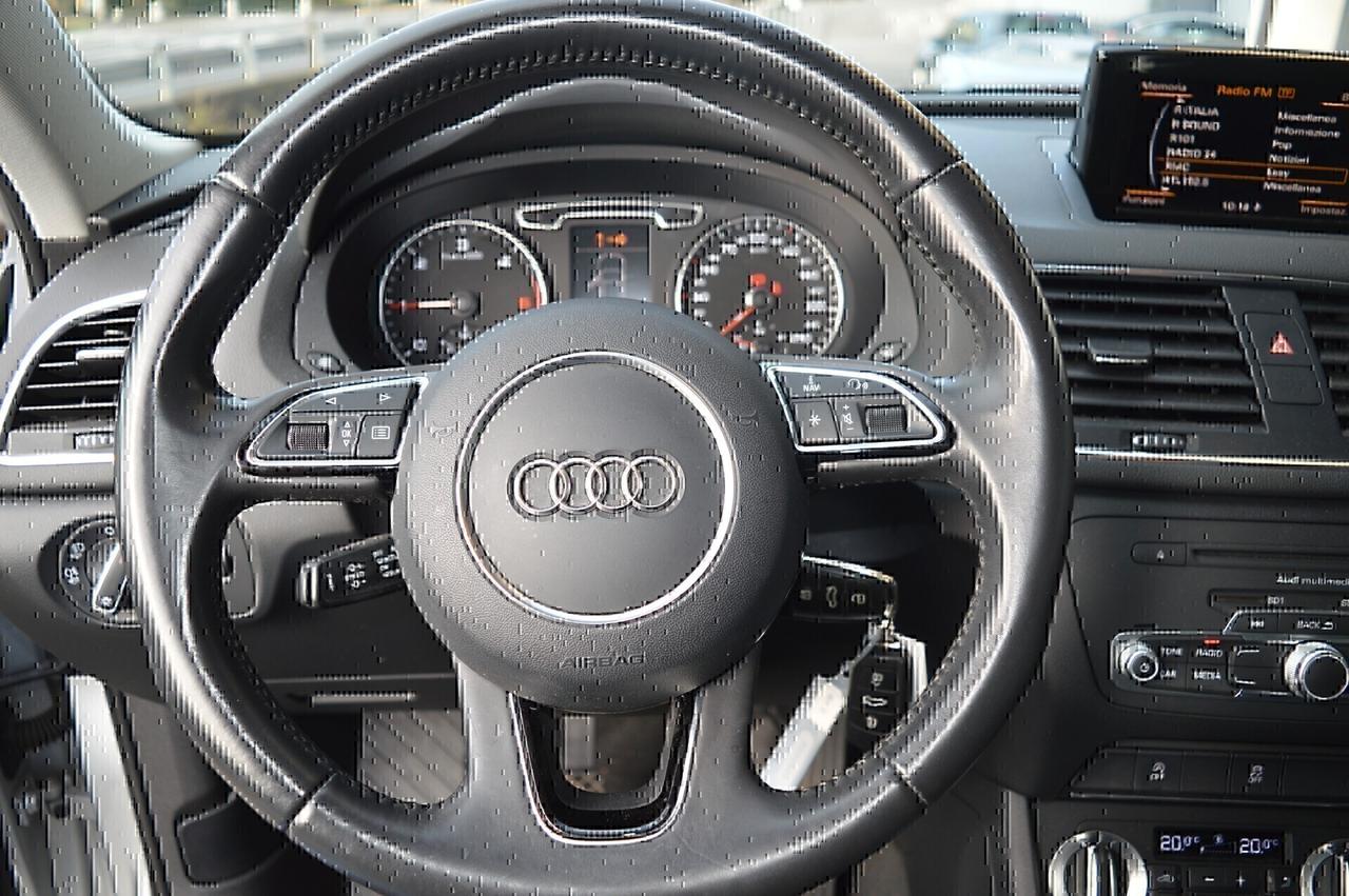 Audi Q3 2.0 TDI 140 CV SLine