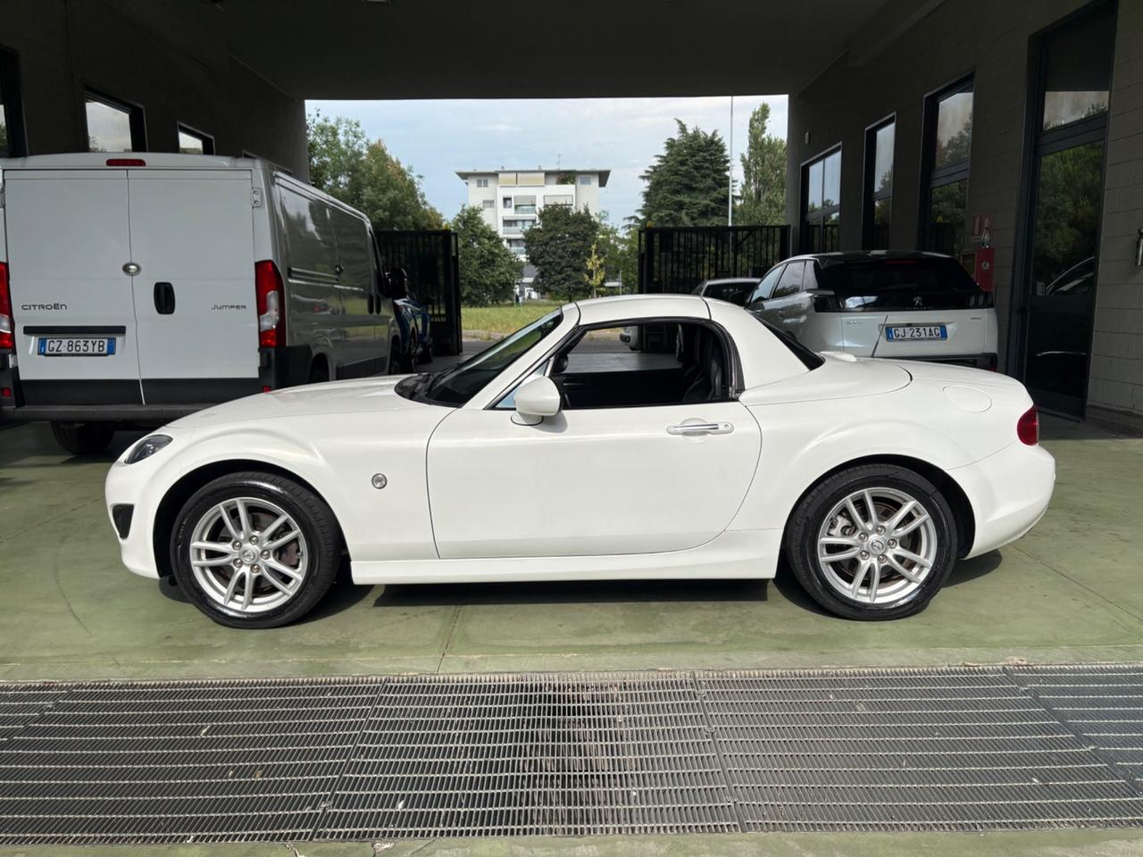 Mazda MX-5 1.8 GPL Roadster Coupé con capote rigida elettrica 126 Cv